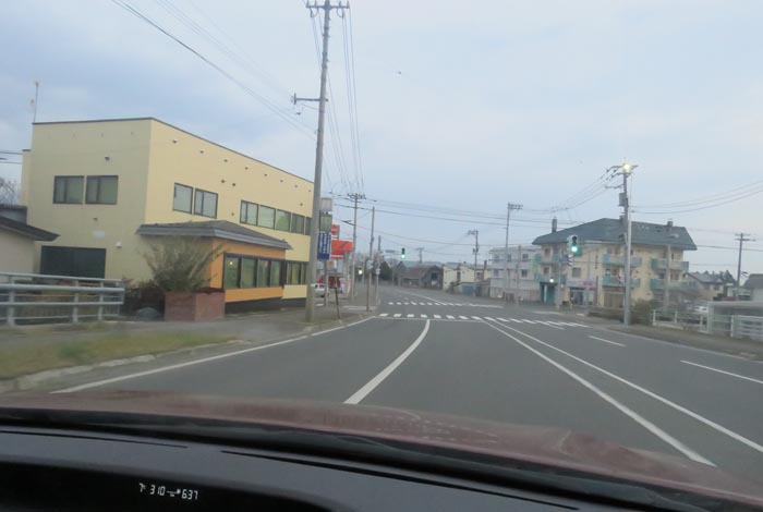 webnews今朝の北見/無加川橋を渡り南大通り交差点方向