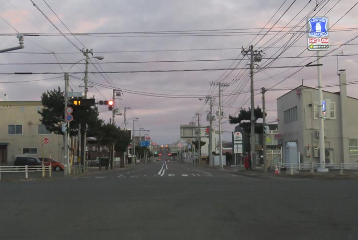 webnews今朝の北見/交差点から奥は常呂方面