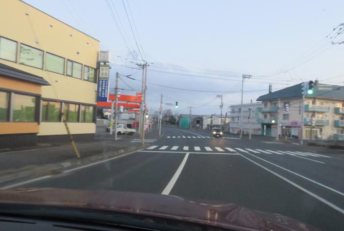 webnews今朝の北見/無加川橋を渡り南大通り交差点方向