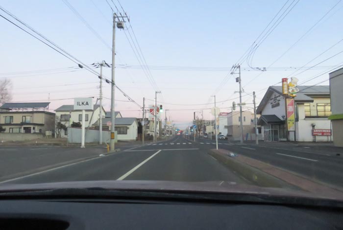 webnews今朝の北見/とん田通り、南大通り交差点から国道39号方向