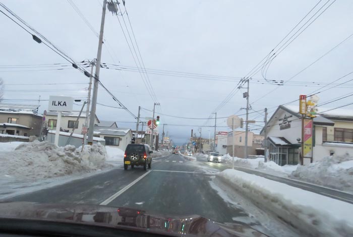 webnews今朝の北見/とん田通り、南大通り交差点から国道39号方向