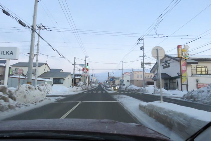 webnews今朝の北見/とん田通り、南大通り交差点から国道39号方向