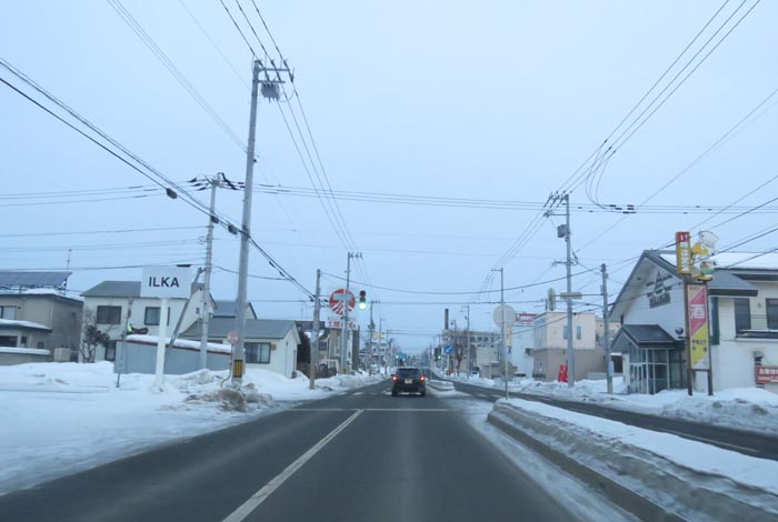 webnews今朝の北見/とん田通り、南大通り交差点から国道39号方向