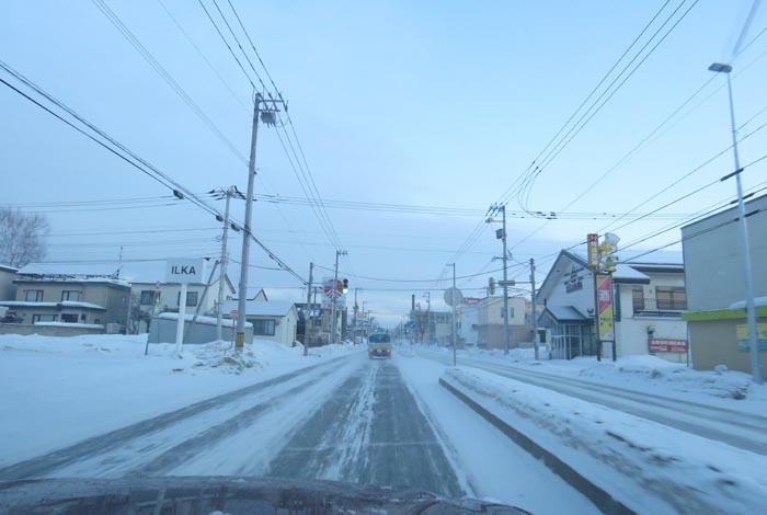 webnews今朝の北見/とん田通り、南大通り交差点から国道39号方向