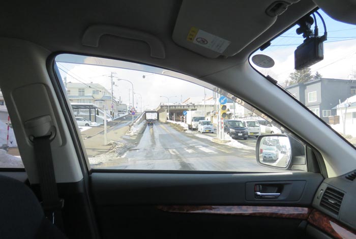webnews今朝の北見/東9丁目歩道橋の交差点から左