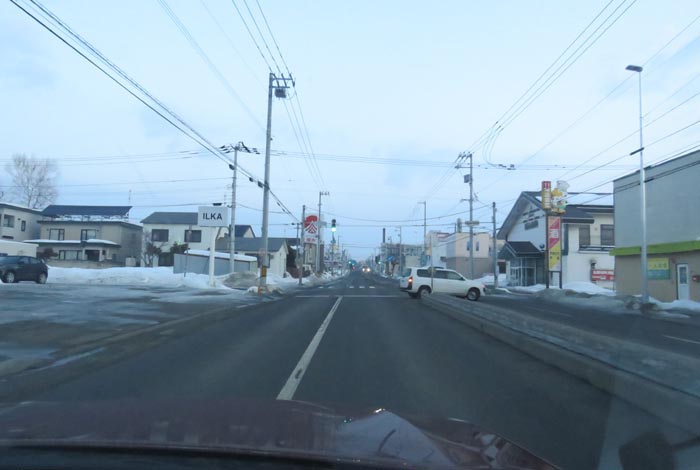 webnews今朝の北見/とん田通り、南大通り交差点から国道39号方向