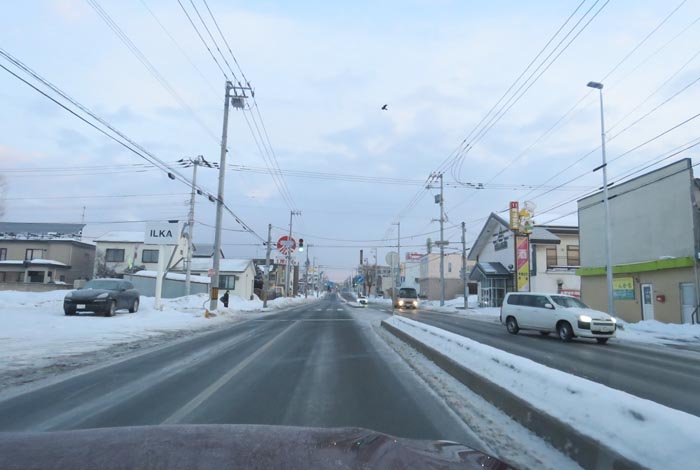 webnews今朝の北見/とん田通り、南大通り交差点から国道39号方向