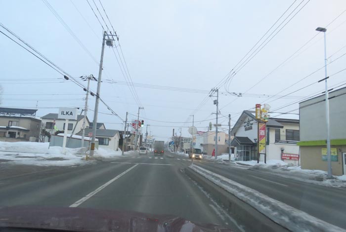 webnews今朝の北見/とん田通り、南大通り交差点から国道39号方向