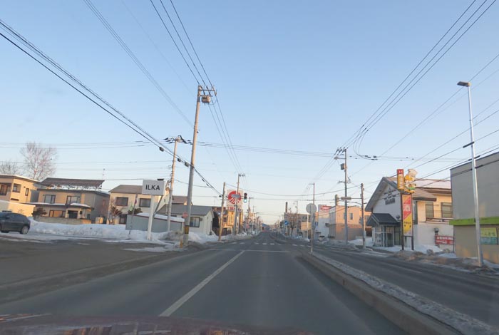 webnews今朝の北見/とん田通り、南大通り交差点から国道39号方向