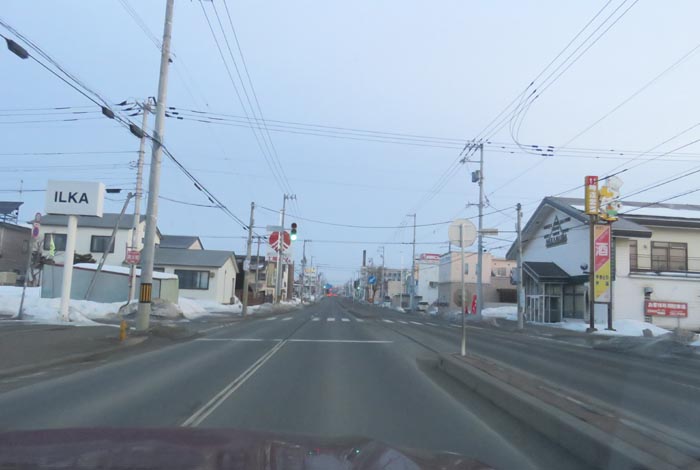 webnews今朝の北見/とん田通り、南大通り交差点から国道39号方向