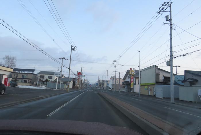 webnews今朝の北見/とん田通り、南大通り交差点から国道39号方向