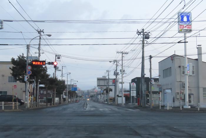 webnews今朝の北見/交差点から奥は常呂方面