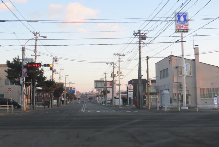 webnews今朝の北見/交差点から奥は常呂方面