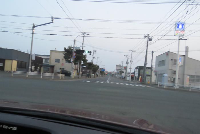 webnews今朝の北見/交差点から奥は常呂方面