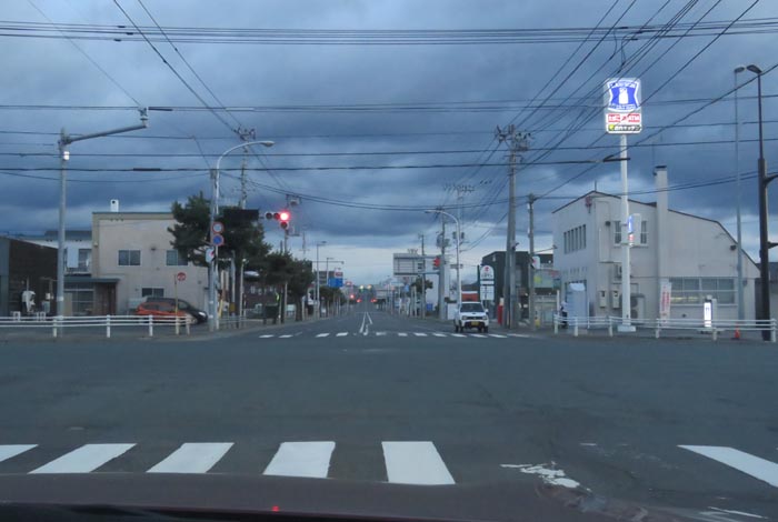 webnews今朝の北見/交差点から奥は常呂方面