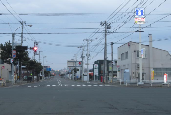 webnews今朝の北見/交差点から奥は常呂方面