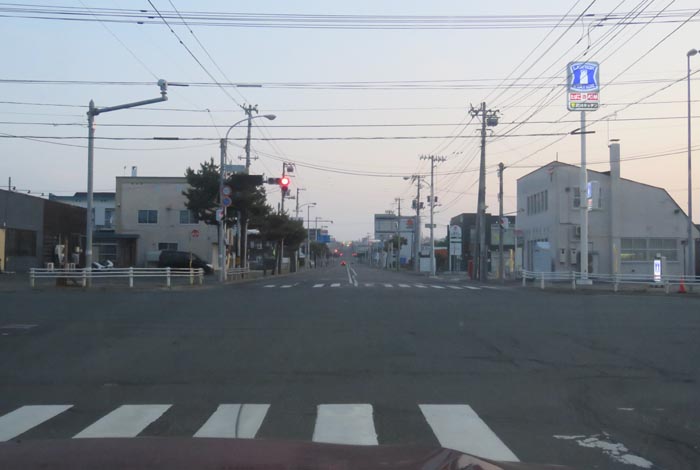 webnews今朝の北見/交差点から奥は常呂方面