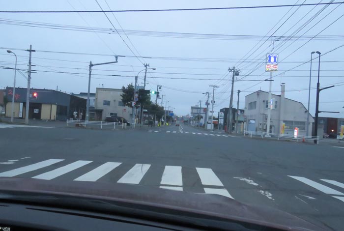 webnews今朝の北見/交差点から奥は常呂方面