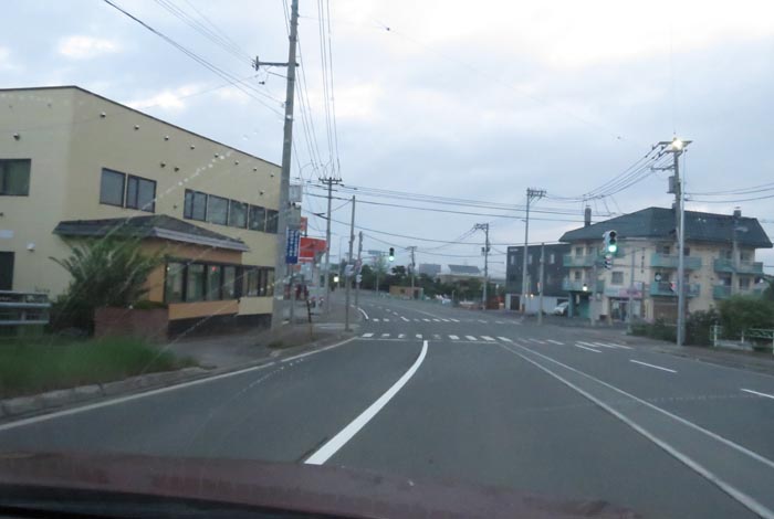 webnews今朝の北見/無加川橋を渡り南大通り交差点方向