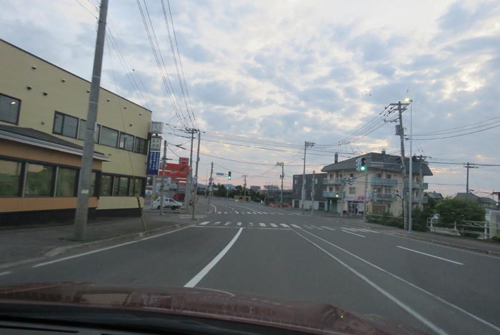 webnews今朝の北見/無加川橋を渡り南大通り交差点方向