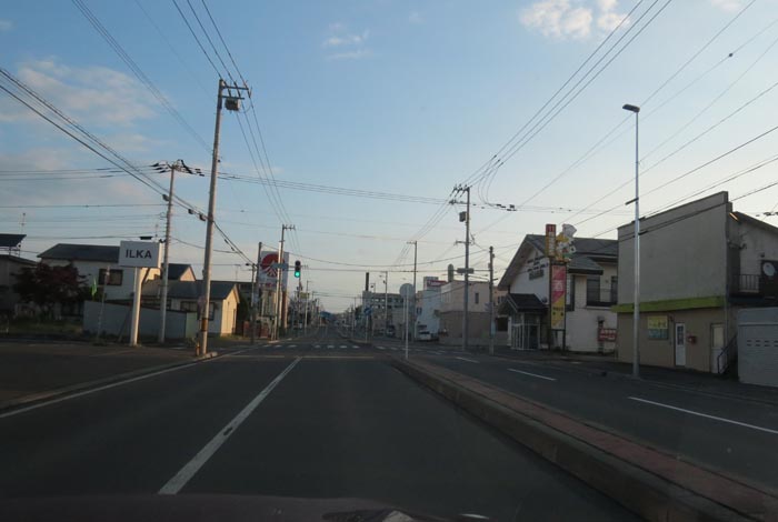 webnews今朝の北見/とん田通り、南大通り交差点から国道39号方向