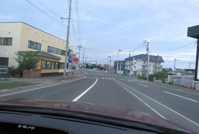 webnews今朝の北見/無加川橋を渡り南大通り交差点方向