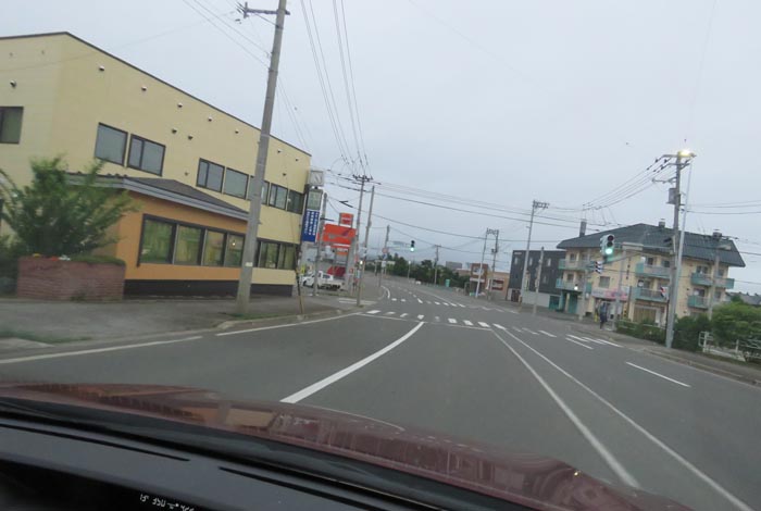 webnews今朝の北見/無加川橋を渡り南大通り交差点方向