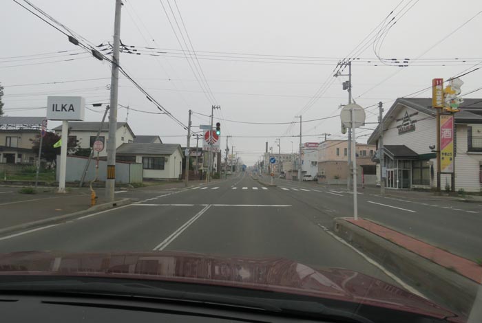 webnews今朝の北見/とん田通り、南大通り交差点から国道39号方向