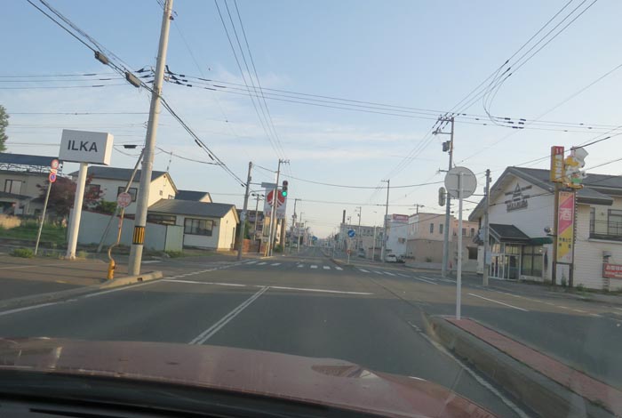 webnews今朝の北見/とん田通り、南大通り交差点から国道39号方向