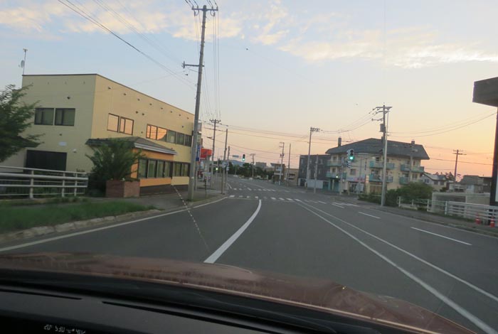 webnews今朝の北見/無加川橋を渡り南大通り交差点方向