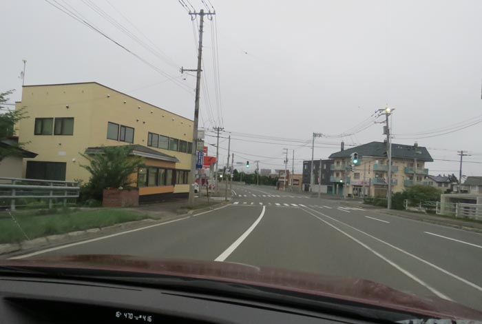 webnews今朝の北見/無加川橋を渡り南大通り交差点方向