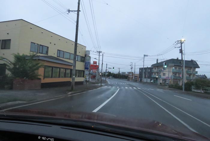 webnews今朝の北見/無加川橋を渡り南大通り交差点方向
