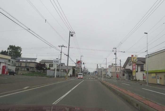 webnews今朝の北見/とん田通り、南大通り交差点から国道39号方向