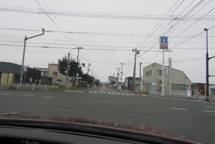 webnews今朝の北見/交差点から奥は常呂方面