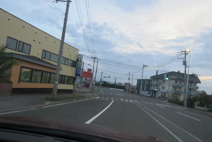 webnews今朝の北見/無加川橋を渡り南大通り交差点方向