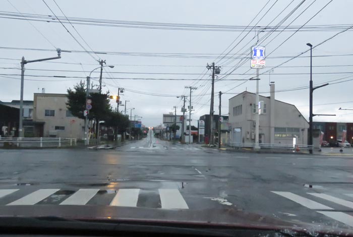 webnews今朝の北見/交差点から奥は常呂方面