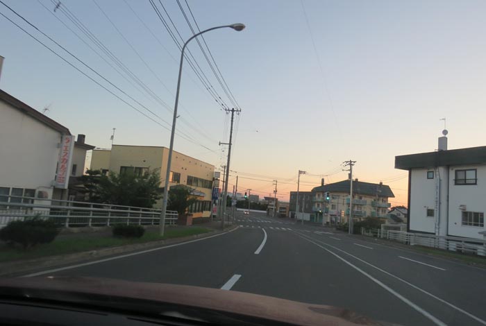 webnews今朝の北見/無加川橋を渡り南大通り交差点方向