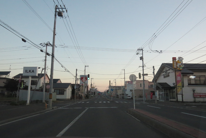 webnews今朝の北見/とん田通り、南大通り交差点から国道39号方向