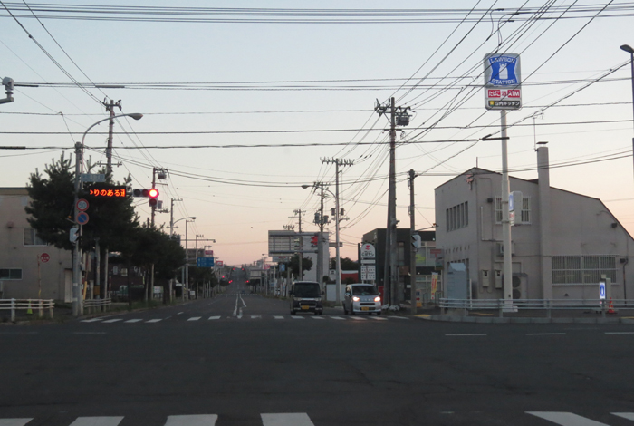 webnews今朝の北見/交差点から奥は常呂方面