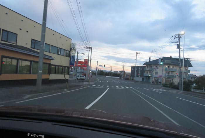 webnews今朝の北見/無加川橋を渡り南大通り交差点方向