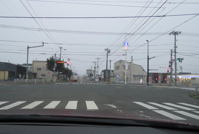 webnews今朝の北見/交差点から奥は常呂方面
