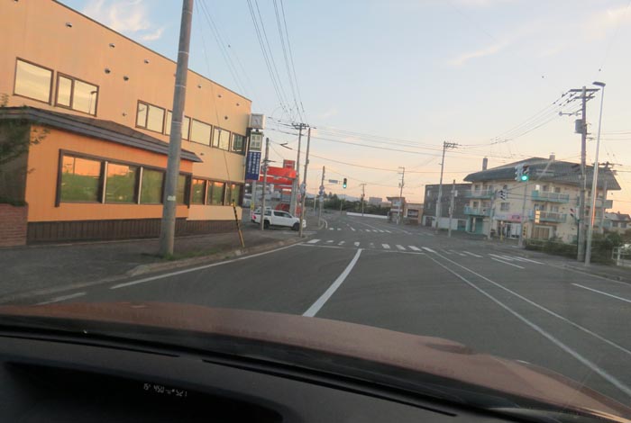 webnews今朝の北見/無加川橋を渡り南大通り交差点方向