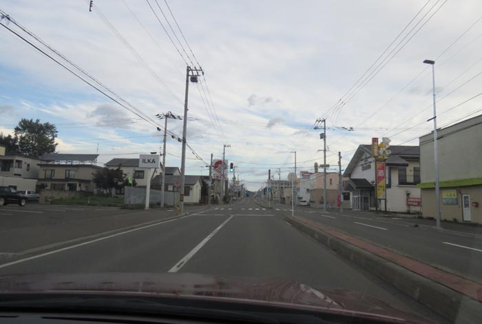 webnews今朝の北見/とん田通り、南大通り交差点から国道39号方向
