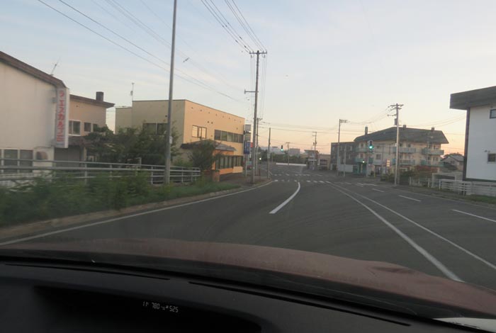 webnews今朝の北見/無加川橋を渡り南大通り交差点方向