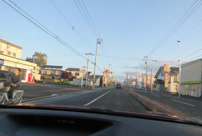 webnews今朝の北見/とん田通り、南大通り交差点から国道39号方向