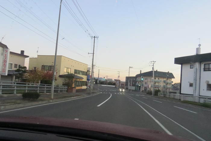 webnews今朝の北見/無加川橋を渡り南大通り交差点方向
