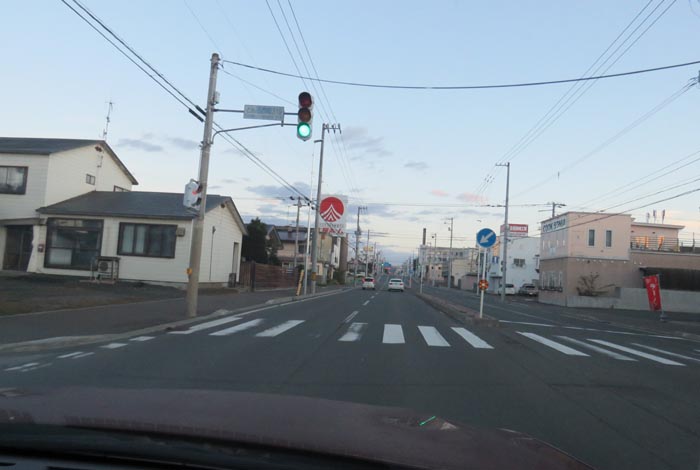 webnews今朝の北見/とん田通り、南大通り交差点から国道39号方向