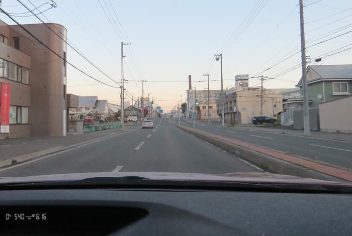 webnews今朝の北見/とん田通り、南大通り交差点から国道39号方向