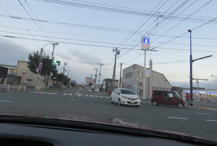 webnews今朝の北見/交差点から奥は常呂方面