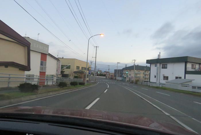 webnews今朝の北見/無加川橋を渡り南大通り交差点方向